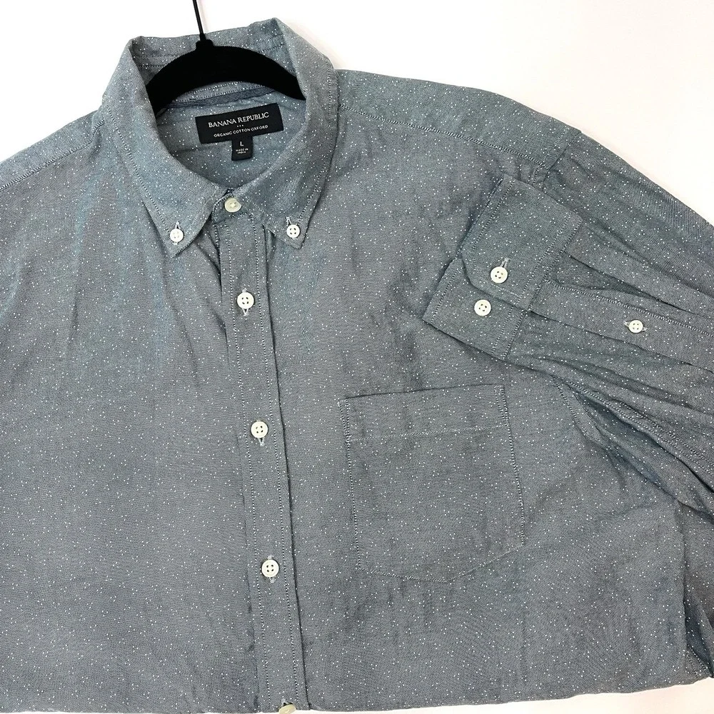 Banana Republic Men's Blue Long Sleeve Button Up Large Untucked Fit